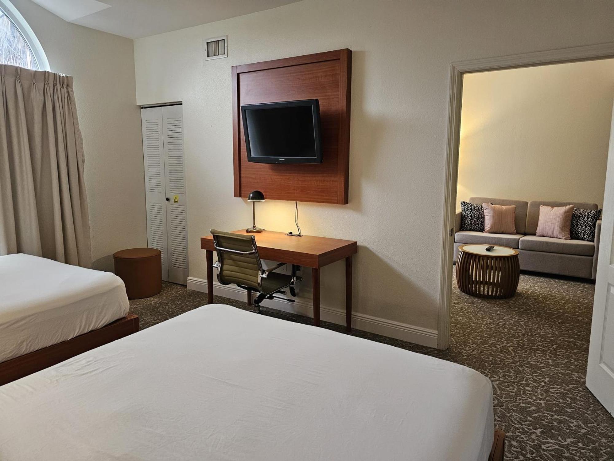 Montreal Suites Orlando Exterior photo